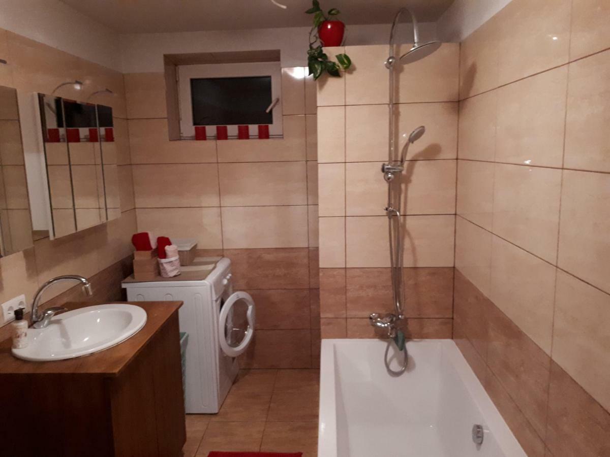 Agroturystyka "Jagap" Oaza Spokoju Dzierżoniów エクステリア 写真